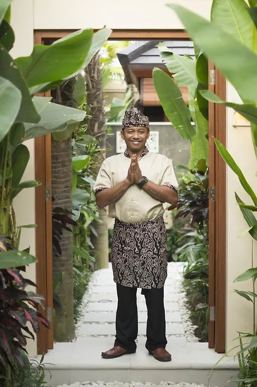 הוילה The Oasis Retreat Seminyak וילה סמיניאק