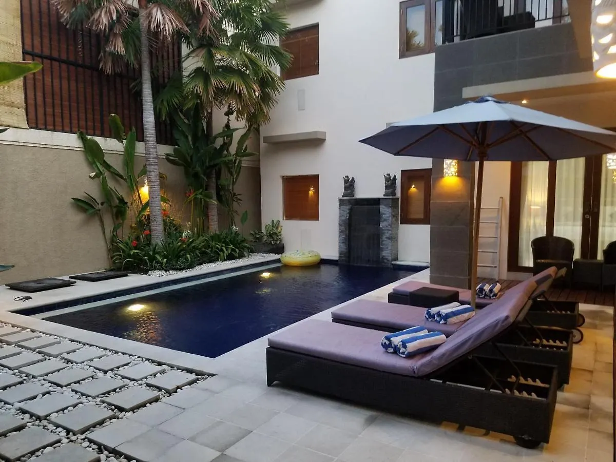 הוילה The Oasis Retreat Seminyak סמיניאק